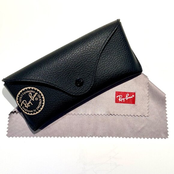 Ray-Ban Soft Black Pebbled Leather Case W/Branded Cleaning Cloth - CASE ONLY - Picture 1 of 8